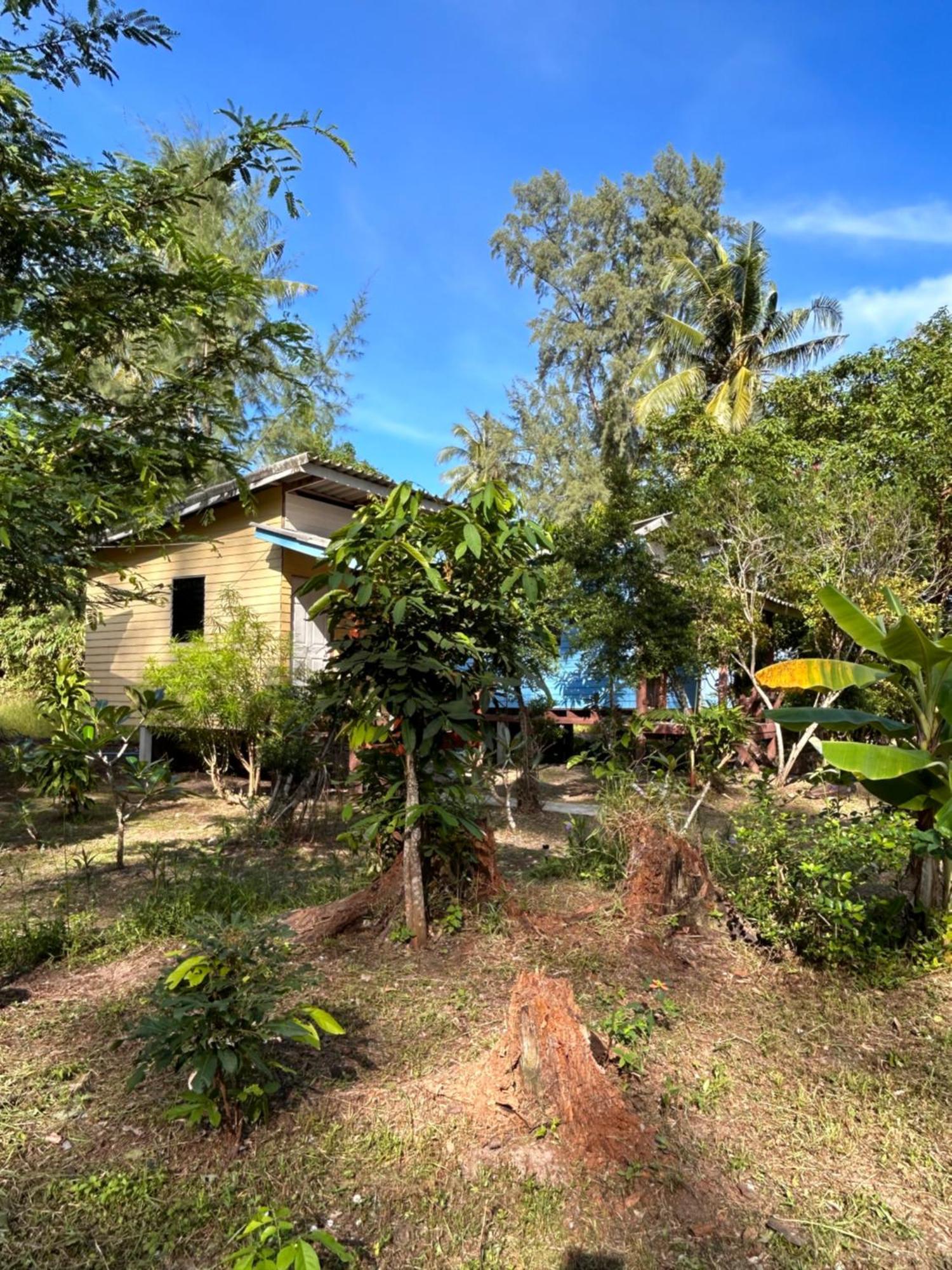 Neverland Beach Village Bungalows Ko Lanta Exterior foto
